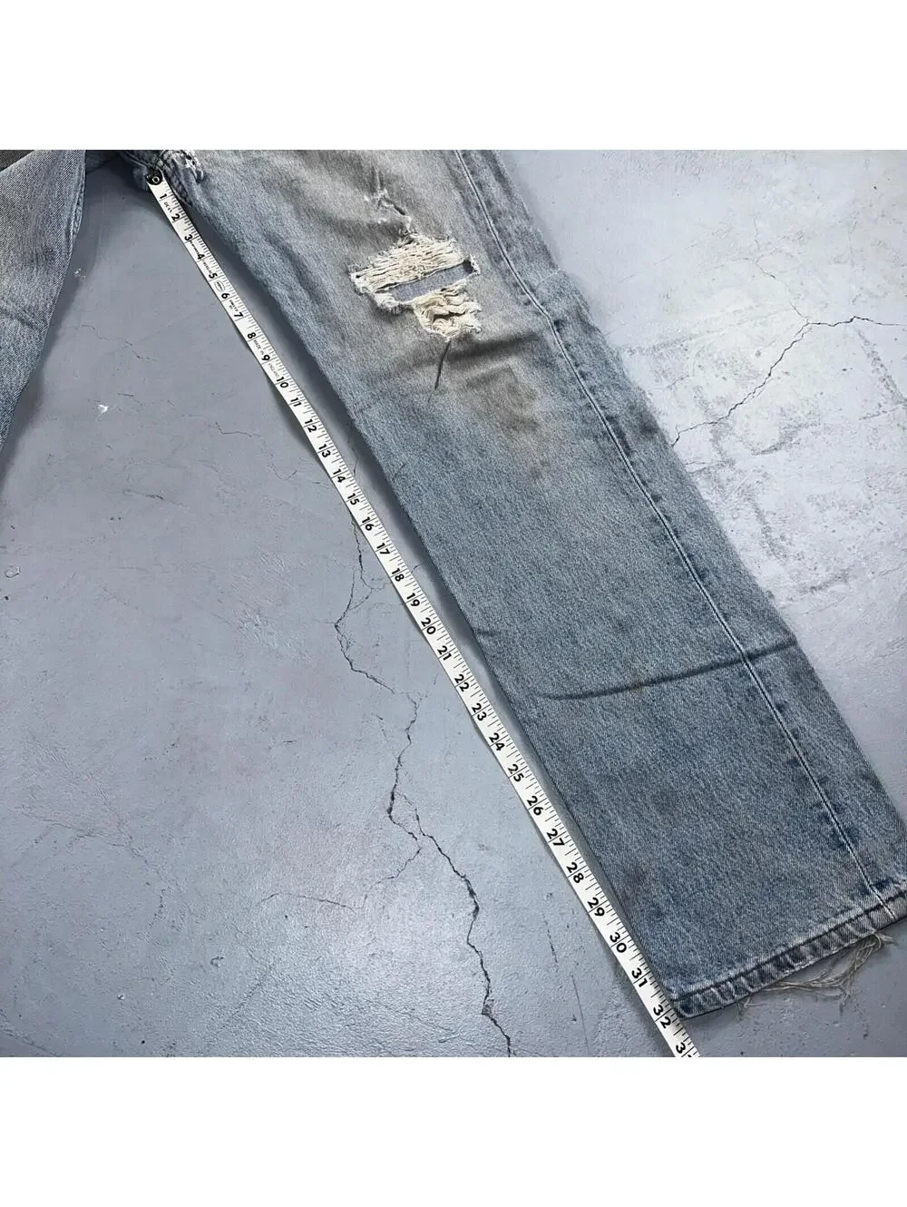 Levis 501 Vintage 90s USA XX Straight Leg Jeans Blue Thrashed 34x34 Act 33x32